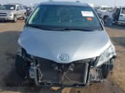 ✅ 2013 Toyota Sienna XLE AAS • VIN: 5TDYK3DC0DS306430 • Лот: 43016368. Опубликован ранее на IAAI с пробегом 194 382 миль. Бесплатный доступ к архиву аукционных продаж из США и подробный отчёт об истории автомобиля на DreamBid. Изображение 6.