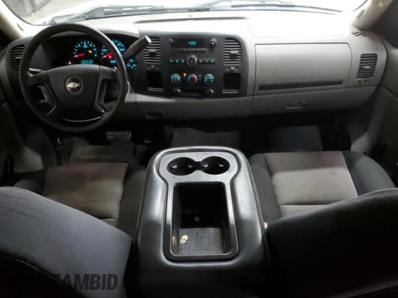 ✅ 2007 Chevrolet Silverado 1500 Work Truck • VIN: 1GCEC19J17E567555 • Lot: 62133465. Listed on Copart with 87,823 mi. Free auction sales archive from the USA and detailed vehicle history report at DreamBid. Image 8.