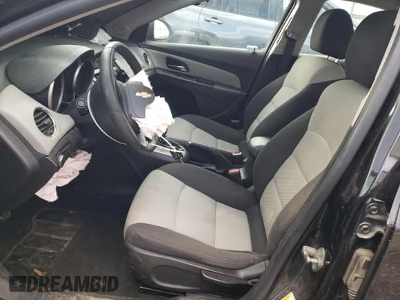 ✅ 2016 Chevrolet Cruze LS • VIN: 1G1PB5SH4G7160045 • Lot: 87715735. Listed on Copart with 142,530 mi. Free auction sales archive from the USA and detailed vehicle history report at DreamBid. Image 7.