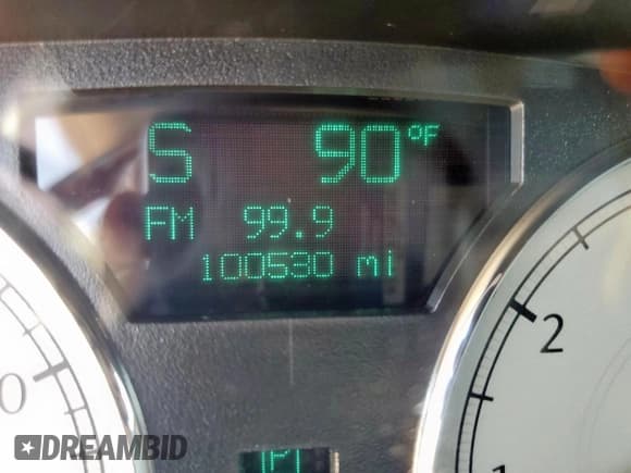 ✅ 2006 Chrysler 300 C • VIN: 2C3KA63H66H112904 • Lot: 56350555. Wystawiony na Copart z przebiegiem 100 530 mil. Bezpłatny archiwum sprzedaży aukcyjnych z USA i szczegółowy raport historii pojazdu na DreamBid. Zdjęcie 9.