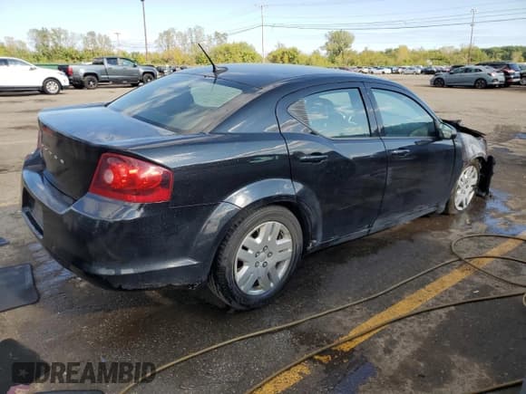 ✅ 2013 Dodge Avenger SE • VIN: 1C3CDZAB6DN605675 • Лот: 73526864. Опубликован ранее на Copart с пробегом Не указан. Бесплатный доступ к архиву аукционных продаж из США и подробный отчёт об истории автомобиля на DreamBid. Изображение 3.