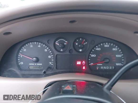 ✅ 2005 Ford Ranger XL • VIN: 1FTYR10D95PA52372 • Лот: 43780628. Опубликован ранее на IAAI с пробегом 144 482 миль. Бесплатный доступ к архиву аукционных продаж из США и подробный отчёт об истории автомобиля на DreamBid. Изображение 7.