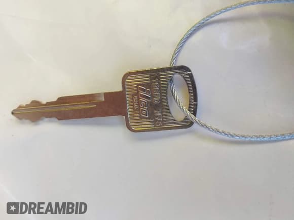 ✅ 2005 Ford F-250 XL • VIN: 1FTSW21P25EA13745 • Lot: 42273521. Listed on IAAI with 259,024 mi. Free auction sales archive from the USA and detailed vehicle history report at DreamBid. Image 11.