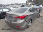 ✅ 2016 Hyundai Elantra SE • VIN: 5NPDH4AE5GH669423 • Лот: 43653624. Опубликован ранее на IAAI с пробегом 166 219 миль. Бесплатный доступ к архиву аукционных продаж из США и подробный отчёт об истории автомобиля на DreamBid. Изображение 4.