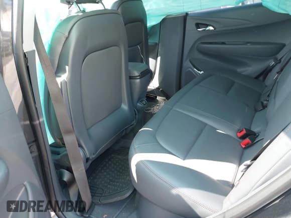 ✅ 2021 Chevrolet Bolt EV Premier • VIN: 1G1FZ6S01M4113902 • Lot: 41642702. Wystawiony na IAAI z przebiegiem 33 026 mil. Bezpłatny archiwum sprzedaży aukcyjnych z USA i szczegółowy raport historii pojazdu na DreamBid. Zdjęcie 23.