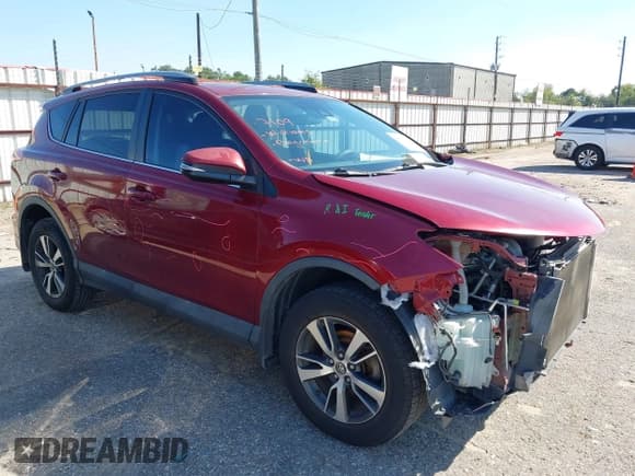 ✅ 2018 Toyota RAV4 XLE • VIN: 2T3WFREV8JW493988 • Lot: 43527256. Listed on IAAI with 104,333 mi. Free auction sales archive from the USA and detailed vehicle history report at DreamBid. Image 1.