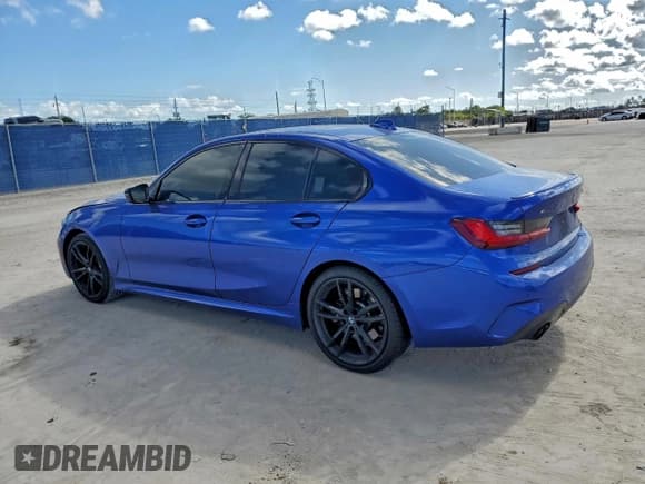 ✅ 2022 BMW 3 Series 330i xDrive • VIN: 3MW5R7J06N8C76227 • Lot: 93815315. Listed on Copart with 46,929 mi. Free auction sales archive from the USA and detailed vehicle history report at DreamBid. Image 2.
