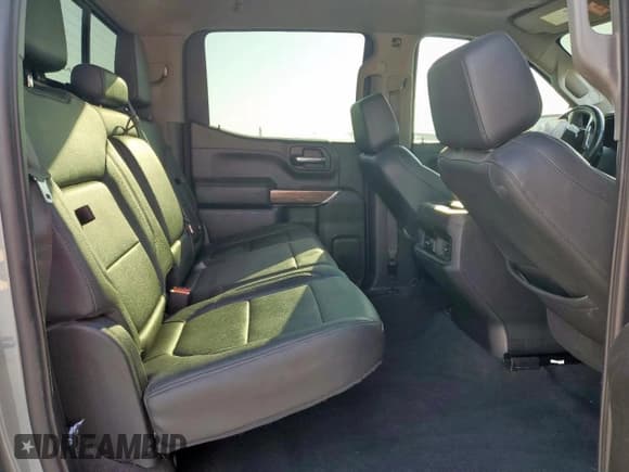 ✅ 2021 Chevrolet Silverado 1500 RST • VIN: 3GCUYEED7MG378207 • Лот: 84882665. Опубликован ранее на Copart с пробегом 78 316 миль. Бесплатный доступ к архиву аукционных продаж из США и подробный отчёт об истории автомобиля на DreamBid. Изображение 10.