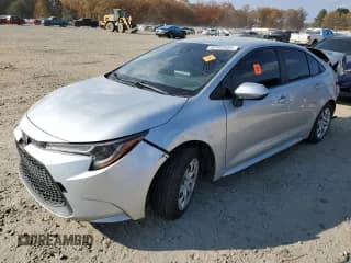 ✅ 2021 Toyota Corolla LE • VIN: JTDEPMAE4MJ144511 • Lot: 93463955. Wystawiony na Copart z przebiegiem 93 997 mil. Bezpłatny archiwum sprzedaży aukcyjnych z USA i szczegółowy raport historii pojazdu na DreamBid. Zdjęcie 1.