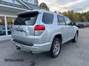 ✅ 2011 Toyota 4Runner Trail • VIN: JTEBU5JR7B5052301 • Lot: 43411443. Wystawiony na IAAI z przebiegiem 83 029 mil. Bezpłatny archiwum sprzedaży aukcyjnych z USA i szczegółowy raport historii pojazdu na DreamBid. Zdjęcie 4.