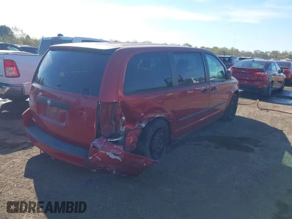 ✅ 2008 Dodge Grand Caravan SE • VIN: 2D8HN44H48R123444 • Lot: 43546006. Wystawiony na IAAI z przebiegiem 143 868 mil. Bezpłatny archiwum sprzedaży aukcyjnych z USA i szczegółowy raport historii pojazdu na DreamBid. Zdjęcie 4.