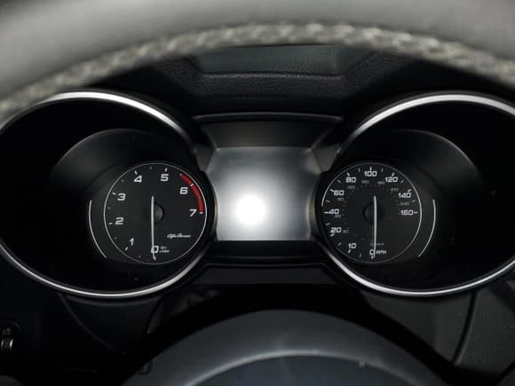 ✅ 2018 Alfa Romeo Stelvio Ti Sport • VIN: ZASFAKNN9J7B83812 • Lot: 90029945. Listed on Copart with Not provided. Free auction sales archive from the USA and detailed vehicle history report at DreamBid. Image 9.