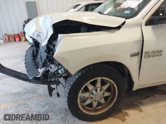 2013 Ram 1500 Express с VIN 3C6JR6AT9DG540610, выставлен на аукционе IAAI как лот 42667456 с пробегом 69 050 миль миль и . История ставок и продаж доступна на DreamBid. Изображение 6.