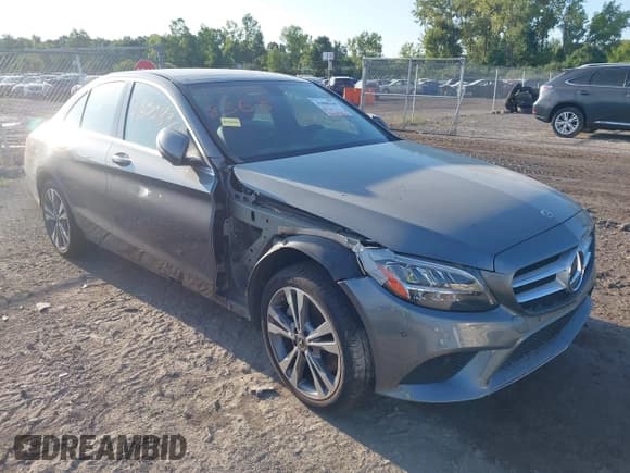 ✅ 2021 Mercedes-Benz C 300 • VIN: W1KWF8EB0MR609887 • Lot: 43008368. Wystawiony na IAAI z przebiegiem 34 868 mil. Bezpłatny archiwum sprzedaży aukcyjnych z USA i szczegółowy raport historii pojazdu na DreamBid. Zdjęcie 1.