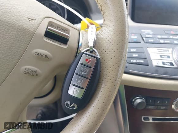 ✅ 2008 Infiniti M • VIN: JNKAY01E98M606469 • Lot: 42759914. Wystawiony na IAAI z przebiegiem 142 740 mil. Bezpłatny archiwum sprzedaży aukcyjnych z USA i szczegółowy raport historii pojazdu na DreamBid. Zdjęcie 11.