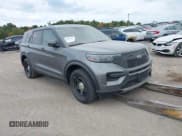 ✅ 2025 Ford Police Interceptor Utility • VIN: 1FM5K8AB9SGB13773 • Lot: 43087413. Wystawiony na IAAI z przebiegiem 5 378 mil. Bezpłatny archiwum sprzedaży aukcyjnych z USA i szczegółowy raport historii pojazdu na DreamBid. Zdjęcie 1.