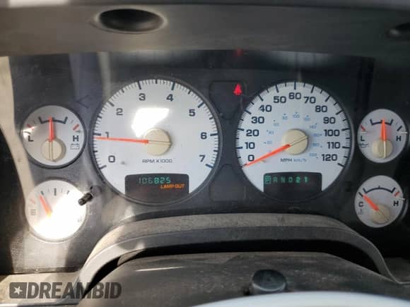 ✅ 2002 Dodge 1500 • VIN: 1D7HU18Z32S708319 • Лот: 69625974. Размещён на Copart с пробегом 106 825 миль миль. Получите бесплатный доступ к архиву аукционных продаж из США и посмотрите подробный отчёт об истории автомобиля на DreamBid. Изображение 9.