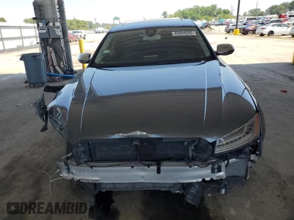 ✅ 2015 Audi S8 • VIN: WAUK2AFD2FN002313 • Lot: 65894555. Listed on Copart with 129,509 mi. Free auction sales archive from the USA and detailed vehicle history report at DreamBid. Image 5.