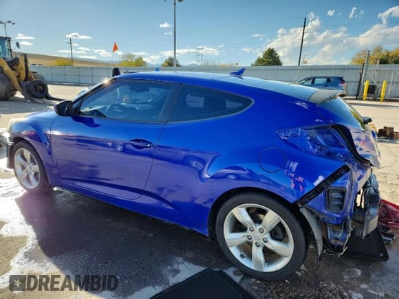 ✅ 2012 Hyundai Veloster w/Red Int • VIN: KMHTC6AD9CU022581 • Lot: 86845255. Wystawiony na Copart z przebiegiem 207 579 mil. Bezpłatny archiwum sprzedaży aukcyjnych z USA i szczegółowy raport historii pojazdu na DreamBid. Zdjęcie 2.