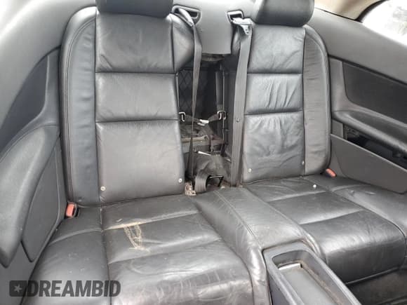 ✅ 2007 Volvo C70 • VIN: YV1MC68277J018320 • Лот: 61231224. Опубликован ранее на Copart с пробегом 175 427 миль. Бесплатный доступ к архиву аукционных продаж из США и подробный отчёт об истории автомобиля на DreamBid. Изображение 10.