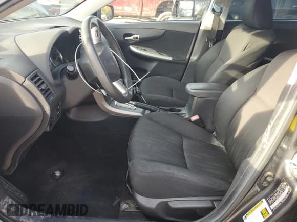 ✅ 2011 Toyota Corolla L • VIN: 2T1BU4EE4BC597882 • Lot: 91207275. Listed on Copart with 152,789 mi. Free auction sales archive from the USA and detailed vehicle history report at DreamBid. Image 7.