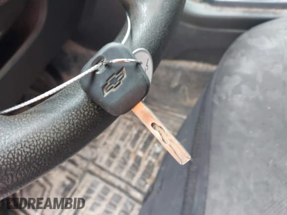 ✅ 2018 Chevrolet Colorado 2WD Work Truck • VIN: 1GCHSBEA8J1270650 • Lot: 42949514. Listed on IAAI with 198,708 mi. Free auction sales archive from the USA and detailed vehicle history report at DreamBid. Image 11.