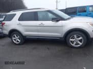 ✅ 2017 Ford Explorer XLT • VIN: 1FM5K8D83HGC77836 • Lot: 43616160. Wystawiony na IAAI z przebiegiem 111 884 mil. Bezpłatny archiwum sprzedaży aukcyjnych z USA i szczegółowy raport historii pojazdu na DreamBid. Zdjęcie 14.