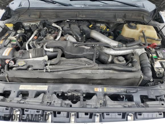 ✅ 2014 Ford F-350 XLT • VIN: 1FT8W3BT1EEA77349 • Lot: 90282725. Wystawiony na Copart z przebiegiem 297 708 mil. Bezpłatny archiwum sprzedaży aukcyjnych z USA i szczegółowy raport historii pojazdu na DreamBid. Zdjęcie 11.