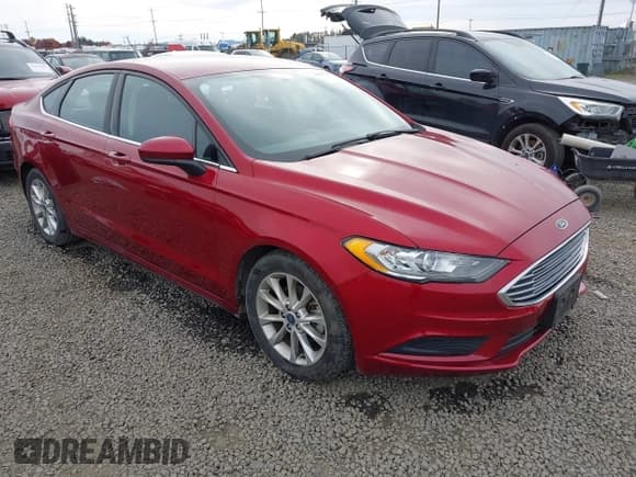 ✅ 2017 Ford Fusion SE • VIN: 3FA6P0H77HR408682 • Лот: 43497135. Опубликован ранее на IAAI с пробегом 51 062 миль. Бесплатный доступ к архиву аукционных продаж из США и подробный отчёт об истории автомобиля на DreamBid. Изображение 1.