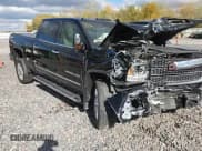 ✅ 2018 GMC Sierra 2500HD Denali • VIN: 1GT12UEY8JF122270 • Lot: 90699985. Wystawiony na Copart z przebiegiem Nie podano. Bezpłatny archiwum sprzedaży aukcyjnych z USA i szczegółowy raport historii pojazdu na DreamBid. Zdjęcie 13.