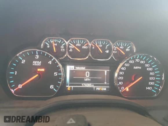 ✅ 2014 Chevrolet Silverado 1500 LT • VIN: 1GCRCREH3EZ406651 • Lot: 92842875. Listed on Copart with 174,080 mi. Free auction sales archive from the USA and detailed vehicle history report at DreamBid. Image 9.