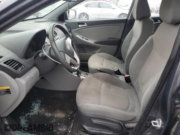 ✅ 2013 Hyundai Accent GLS • VIN: KMHCT4AE4DU361926 • Лот: 77931664. Опубликован ранее на Copart с пробегом 122 326 миль. Бесплатный доступ к архиву аукционных продаж из США и подробный отчёт об истории автомобиля на DreamBid. Изображение 7.