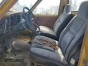 ✅ 1976 Toyota Pickup • VIN: RN28035067 • Lot: 69042115. Wystawiony na Copart z przebiegiem 65 429 mil. Bezpłatny archiwum sprzedaży aukcyjnych z USA i szczegółowy raport historii pojazdu na DreamBid. Zdjęcie 7.