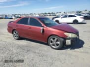 ✅ 2005 Toyota Camry SE • VIN: JTDBA30K850024725 • Lot: 68902445. Wystawiony na Copart z przebiegiem 196 895 mil. Bezpłatny archiwum sprzedaży aukcyjnych z USA i szczegółowy raport historii pojazdu na DreamBid. Zdjęcie 4.