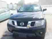 2013 Nissan Frontier SV z VIN 1N6AD0EV1DN763745, wystawiony jako IAAI lot #43379708 z przebiegiem 106 937 mil mil oraz . Historia ofert i sprzedaży dostępna na DreamBid. Obrazek 12.