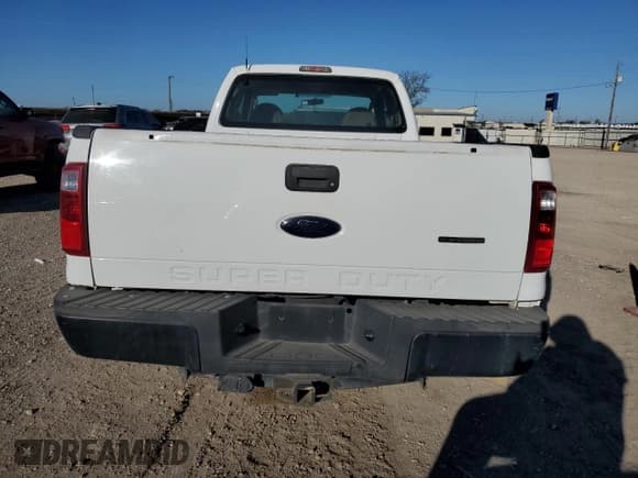 ✅ 2010 Ford F-250 • VIN: 1FTSX2AR4AEA19958 • Lot: 86296244. Listed on Copart with 122,349 mi. Free auction sales archive from the USA and detailed vehicle history report at DreamBid. Image 6.