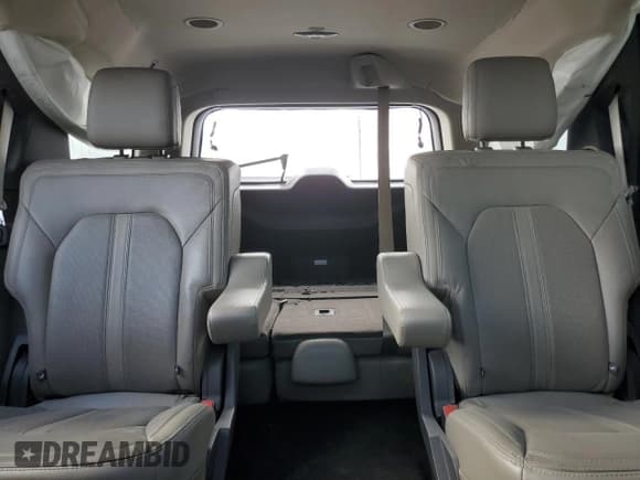 ✅ 2019 Ford Expedition Limited • VIN: 1FMJU1KT2KEA87746 • Лот: 58873495. Опубликован ранее на Copart с пробегом Не указан. Бесплатный доступ к архиву аукционных продаж из США и подробный отчёт об истории автомобиля на DreamBid. Изображение 10.