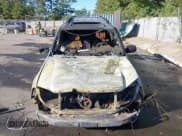 ✅ 2004 GMC Envoy SLT • VIN: 1GKET16S246238161 • Lot: 43345299. Wystawiony na IAAI z przebiegiem 255 736 mil. Bezpłatny archiwum sprzedaży aukcyjnych z USA i szczegółowy raport historii pojazdu na DreamBid. Zdjęcie 6.