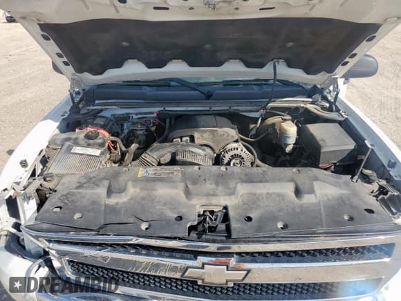 ✅ 2008 Chevrolet Silverado 1500 1LT • VIN: 2GCEC13J681148631 • Lot: 84057725. Listed on Copart with 259,164 mi. Free auction sales archive from the USA and detailed vehicle history report at DreamBid. Image 11.