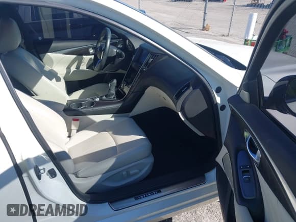 ✅ 2022 Infiniti Q50 Sensory • VIN: JN1EV7CP4NM310986 • Lot: 43600490. Listed on IAAI with 20,465 mi. Free auction sales archive from the USA and detailed vehicle history report at DreamBid. Image 5.