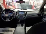 ✅ 2021 Chevrolet Equinox LT • VIN: 2GNAXJEV0M6160815 • Лот: 42195655. Опубликован ранее на IAAI с пробегом 136 193 миль. Бесплатный доступ к архиву аукционных продаж из США и подробный отчёт об истории автомобиля на DreamBid. Изображение 1.