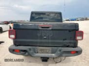 ✅ 2022 Jeep Gladiator Texas Trail • VIN: 1C6HJTAG0NL104045 • Lot: 67651985. Wystawiony na Copart z przebiegiem 57 632 mil. Bezpłatny archiwum sprzedaży aukcyjnych z USA i szczegółowy raport historii pojazdu na DreamBid. Zdjęcie 6.