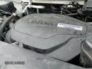 ✅ 2019 Honda Passport Elite • VIN: 5FNYF8H06KB001033 • Лот: 81599635. Опубликован ранее на Copart с пробегом 99 833 миль. Бесплатный доступ к архиву аукционных продаж из США и подробный отчёт об истории автомобиля на DreamBid. Изображение 14.