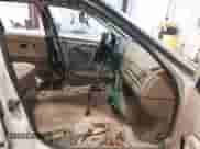 1995 BMW 3 Series z VIN WBACA5321SFG13393, wystawiony jako IAAI lot #41241124 z przebiegiem Nie podano mil oraz . Historia ofert i sprzedaży dostępna na DreamBid. Obrazek 5.