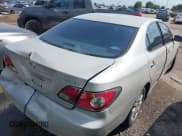 ✅ 2002 Lexus ES 300 • VIN: JTHBF30G520077387 • Lot: 42303130. Listed on IAAI with 215,342 mi. Free auction sales archive from the USA and detailed vehicle history report at DreamBid. Image 4.