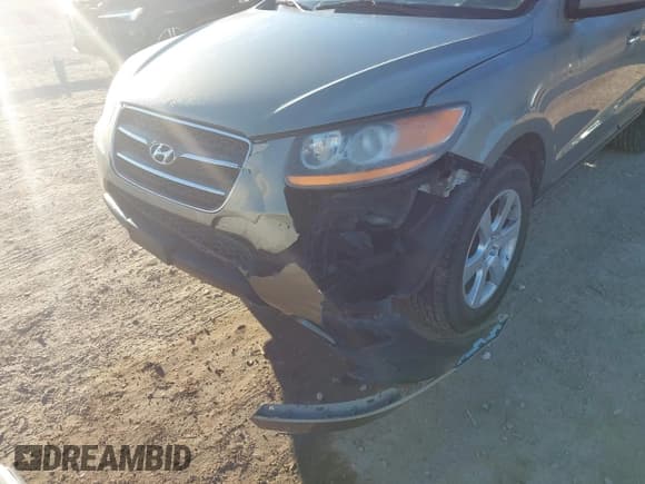 ✅ 2008 Hyundai Santa Fe SE • VIN: 5NMSH13E88H195100 • Лот: 43438919. Опубликован ранее на IAAI с пробегом 182 438 миль. Бесплатный доступ к архиву аукционных продаж из США и подробный отчёт об истории автомобиля на DreamBid. Изображение 6.