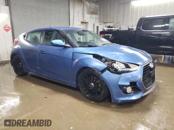 ✅ 2016 Hyundai Veloster Turbo • VIN: KMHTC6AE1GU260133 • Lot: 83443344. Wystawiony na Copart z przebiegiem 230 691 mil. Bezpłatny archiwum sprzedaży aukcyjnych z USA i szczegółowy raport historii pojazdu na DreamBid. Zdjęcie 4.