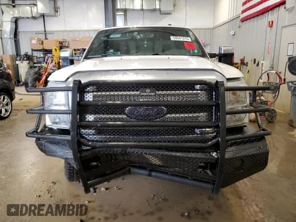 ✅ 2014 Ford F-250 XL • VIN: 1FT7W2BT1EEB18925 • Lot: 59541315. Listed on Copart with 182,869 mi. Free auction sales archive from the USA and detailed vehicle history report at DreamBid. Image 5.