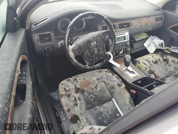 ✅ 2009 Volvo S80 I6 • VIN: YV1AS982691101375 • Лот: 76457384. Опубликован ранее на Copart с пробегом Не указан. Бесплатный доступ к архиву аукционных продаж из США и подробный отчёт об истории автомобиля на DreamBid. Изображение 8.