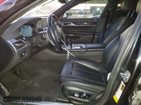 ✅ 2018 BMW 7 Series 740i • VIN: WBA7E2C51JG741752 • Lot: 71548522. Listed on Copart with Not provided. Free auction sales archive from the USA and detailed vehicle history report at DreamBid. Image 7.